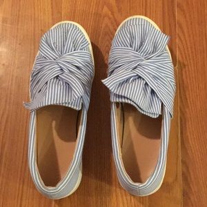 Women’s loafers size 11 (AM)